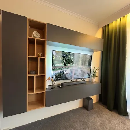 דירה Daniel's - 4 Season *