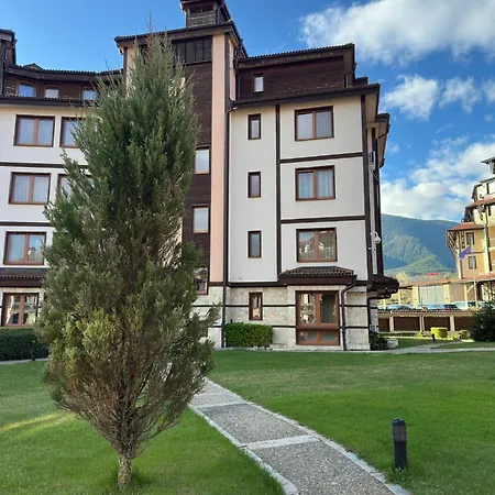 Daniel's - 4 Season Банско