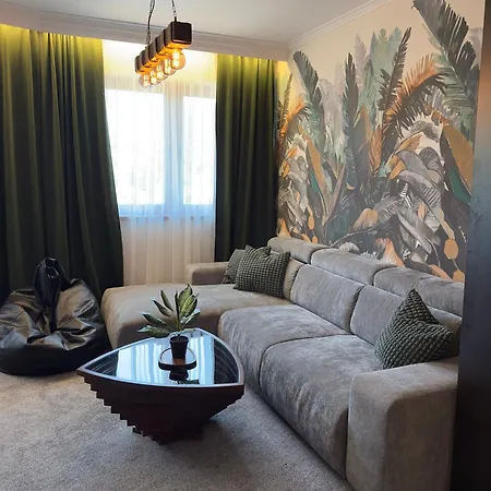 Daniel's - 4 Season Банско