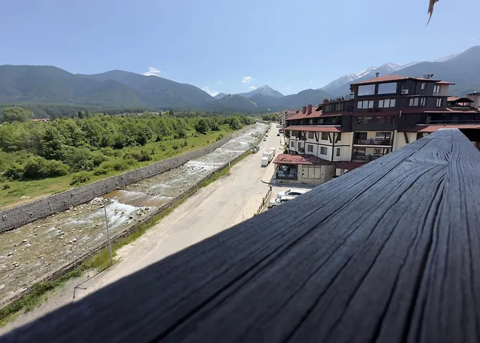 Daniel's - 4 Season アパート バンスコ