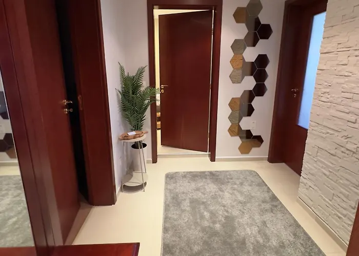 Daniel's - 4 Season アパート *