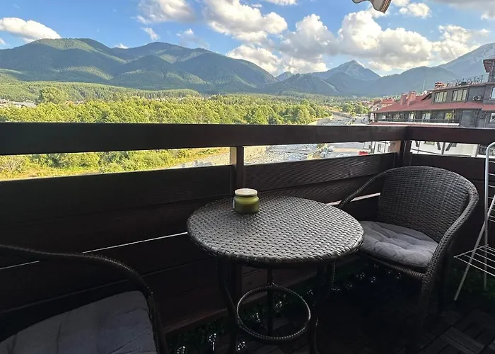 アパート Daniel's - 4 Season バンスコ